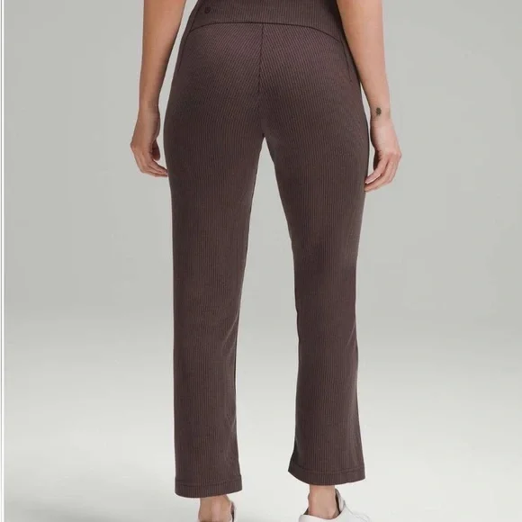 Lululemon Ribbed Softstreme Zip Leg High-Rise Crop Pant Size 14 Espresso - Picture 11 of 12